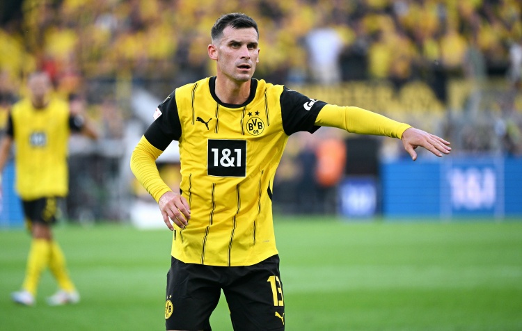 九游网页版-格罗斯：不想成为多特的负担 我对队内竞争情况并不担心