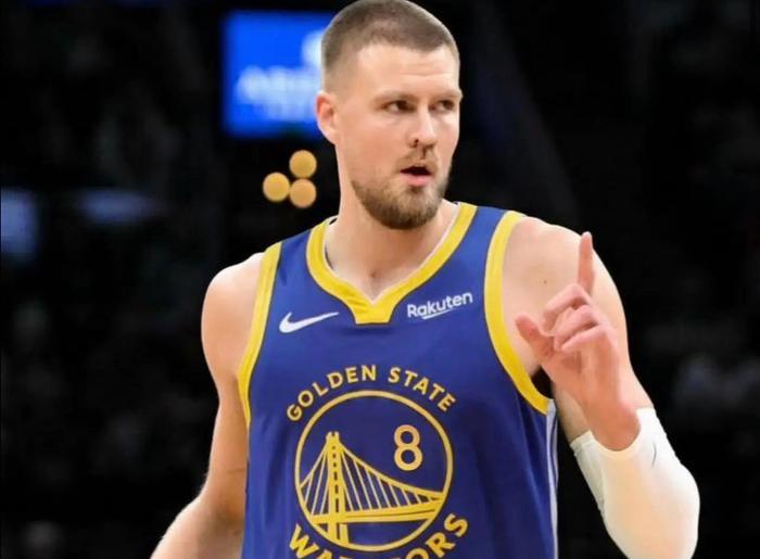 九游官网-勇士完成了该做的事：在赛季中期，为库里再搭配一位明星球员！